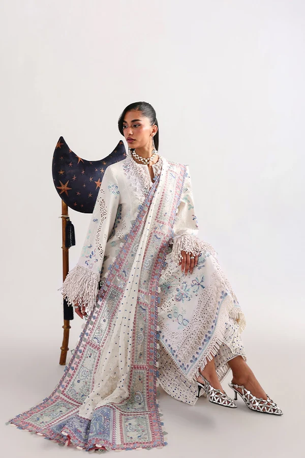 Suffuse Luxury Lawn 2026