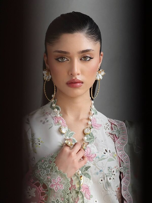 Qalamkar Qline Lawn Drop 2